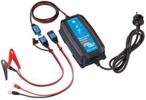 Victron Blue Smart IP65 Charger 12/10 + DC connector BPC121031064R
